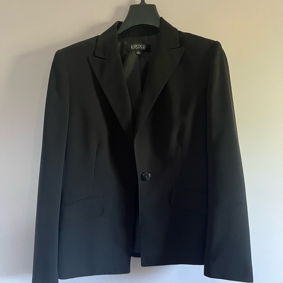 Kasper size 10 suit jacket - Picture 5 of 5